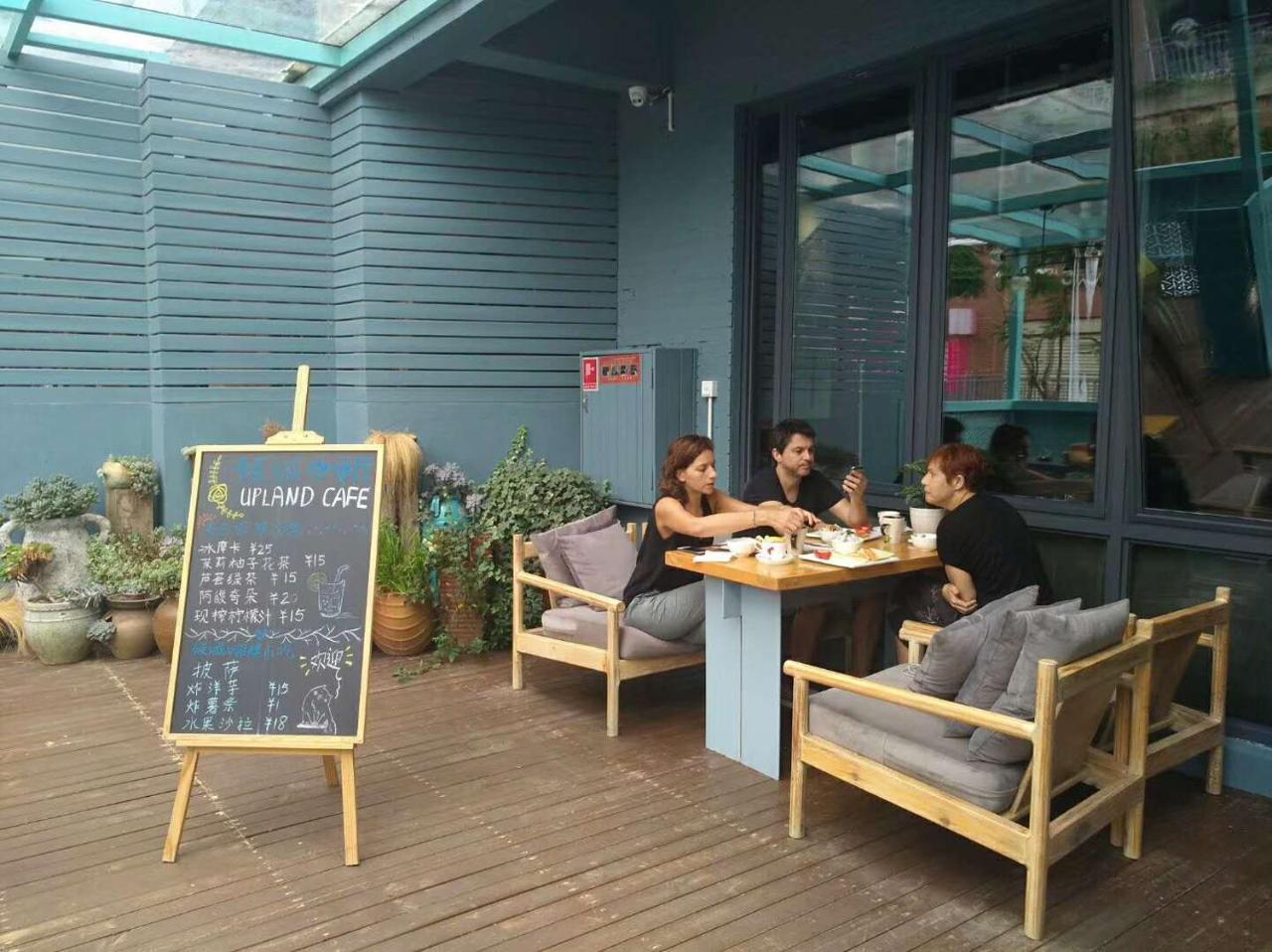 Jianshui Upland Internation Youth Hostel Eksteriør billede